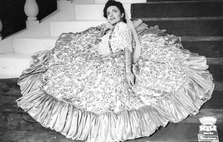 Carriera internazionale e TV sperimentale